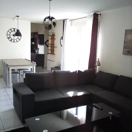Holiday home Maison Mateille