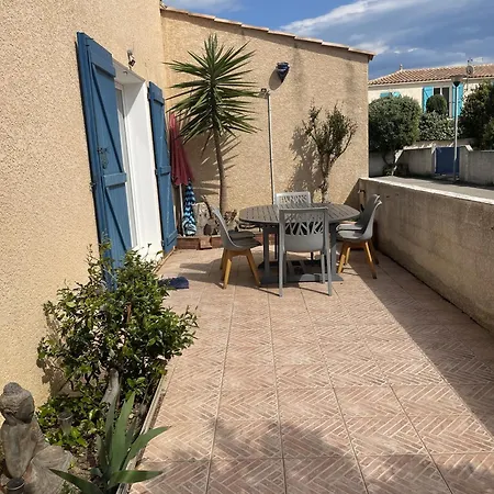 Maison Mateille Holiday home *